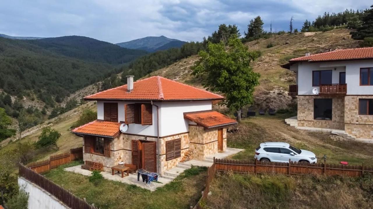 Farmhopping Village Dobarsko
